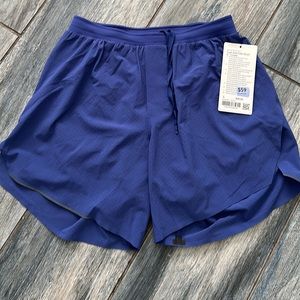 Lululemon Fast and Free 6” lined men’s short Small